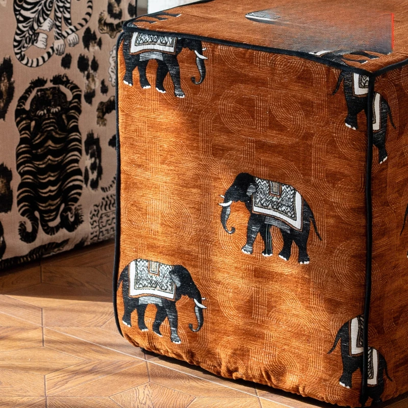 

Siam Xiangrui fabric art, a few low stools by the pier, living room sofa, footstool, shoe changing stool, dressing stool