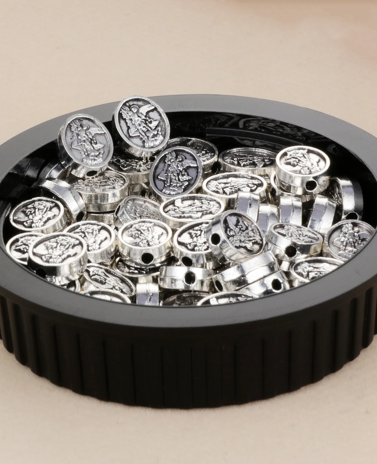 10Pcs St.Michael Crusader Shie - đánh giá và giá Jewelry Making Michaels