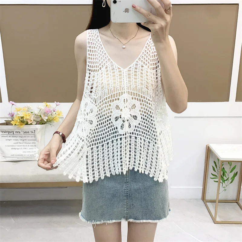 Artistic Retro Pure Cotton Knitted HollowVCollar Camisole Women'S Summer New Loose Western Style All-Matching Smock