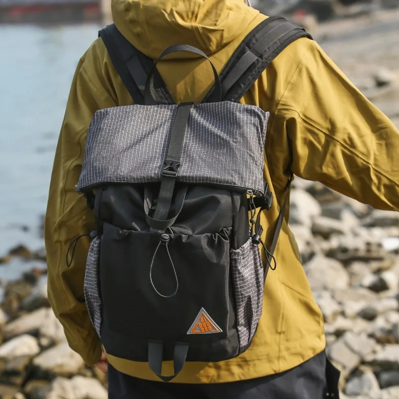 Lightweight Outdoor Travel Backpack Trendy Color-Blocked Men Women Daypack Large Expandable Hiking Mountaineering Rucksack