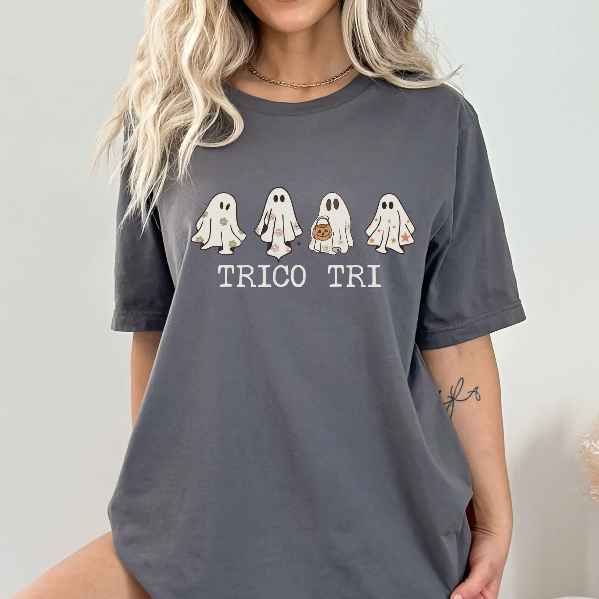 Spanish Halloween T Shirt Latina Spooky Season Ghost Bruja Latinx Maestra Spanglish Trick Or Treat Mexicana