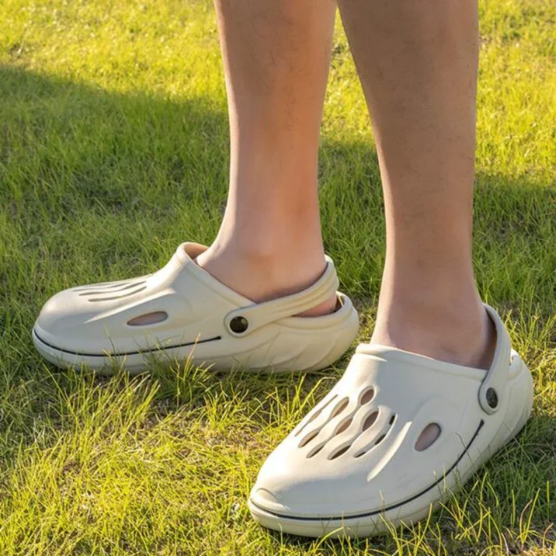 Outdoor Men's Sandals Leisure Summer Hole Shoes for Male Breathable Soft Bottom Thick Soles Unisex Non-Slip Garden Clogs