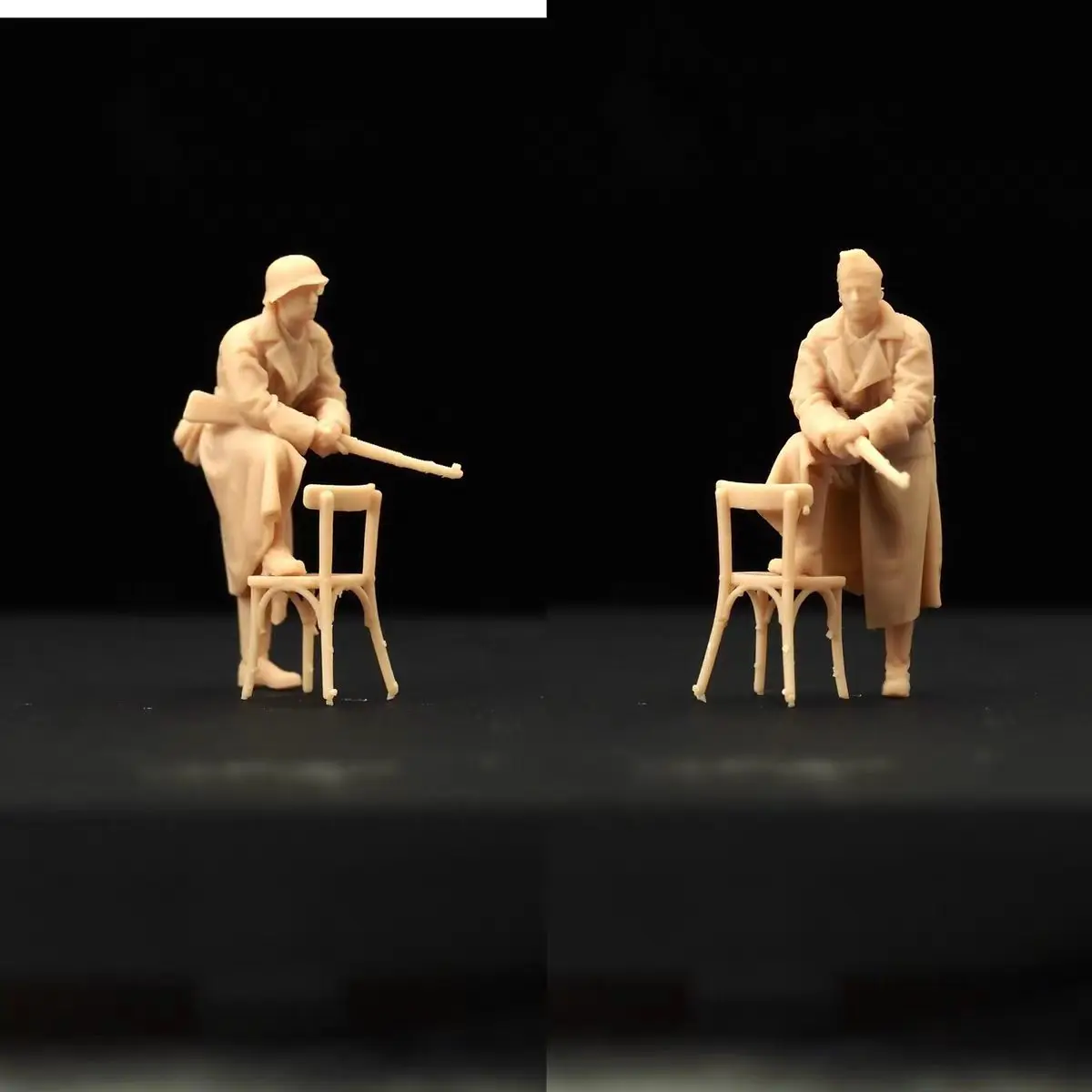 Resin miniature 1/72 model  ww 2  soldier s and chair  2pcs/set