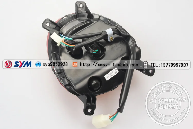 luce-posteriore-per-moto-sym-xs125t-16c-xs150t-16-fiddle-iv-200i-luce-freno