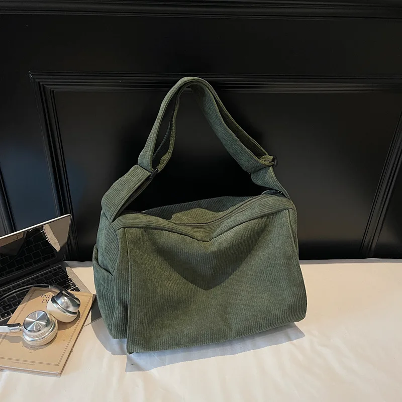 

Модная вельветовая сумка через плечо, женская модная сумка через плечо большой вместимости для путешествий, текстурированная простая и универсальная дорожная сумка