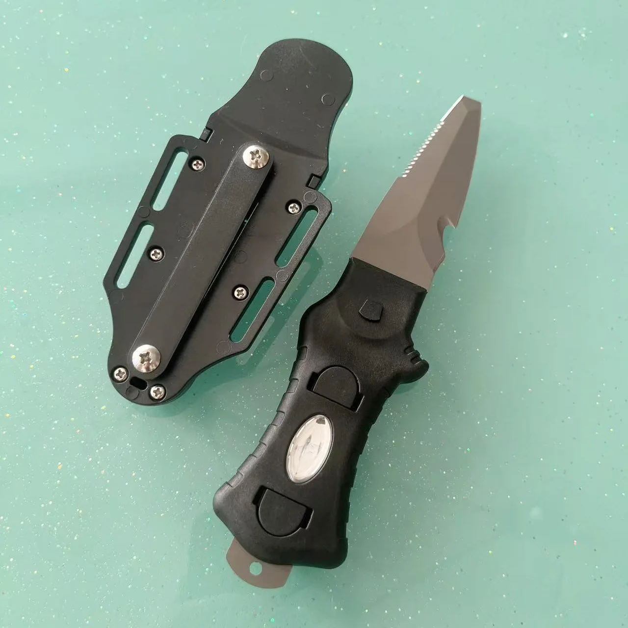 Outdoor Water Rescue Knife Diving Rope Cutter Leg Mounted Multi-function Tool for Exploration