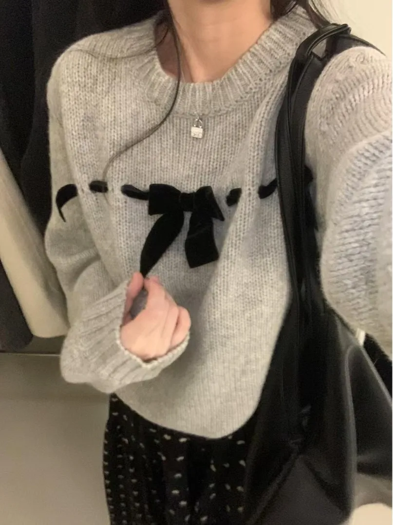 

Korean High-End Color Knot round Ne ort Sweater Women's Autumn Winter Outerwear Loose Knitted Top