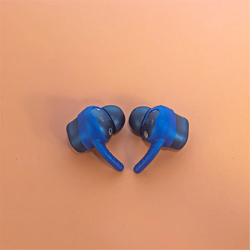 Silicone Earbud Tips Protective Covers Comfortable Suitable for Buds Headphone, Noise Isolation Prolonged Use Durability