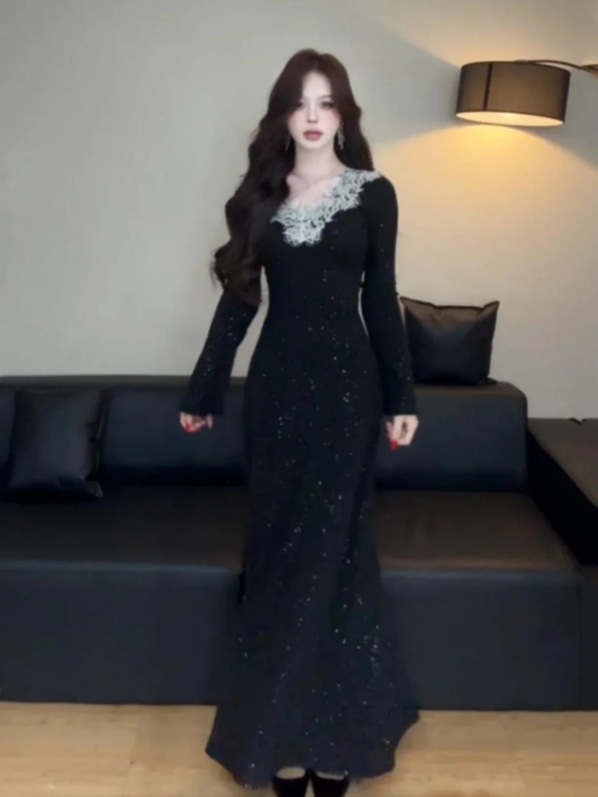 

Elegant Lace Trim Long Sleeve Dress Women's Slim Fit Base Layer Long Dress Autumn New Style Sexy Knitted A-Line Dress