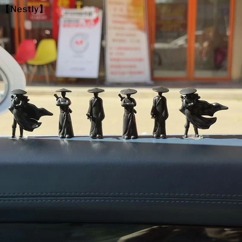 Japan Lifestyle - 3/6 pcs Mini Chinese Swordsman Figure