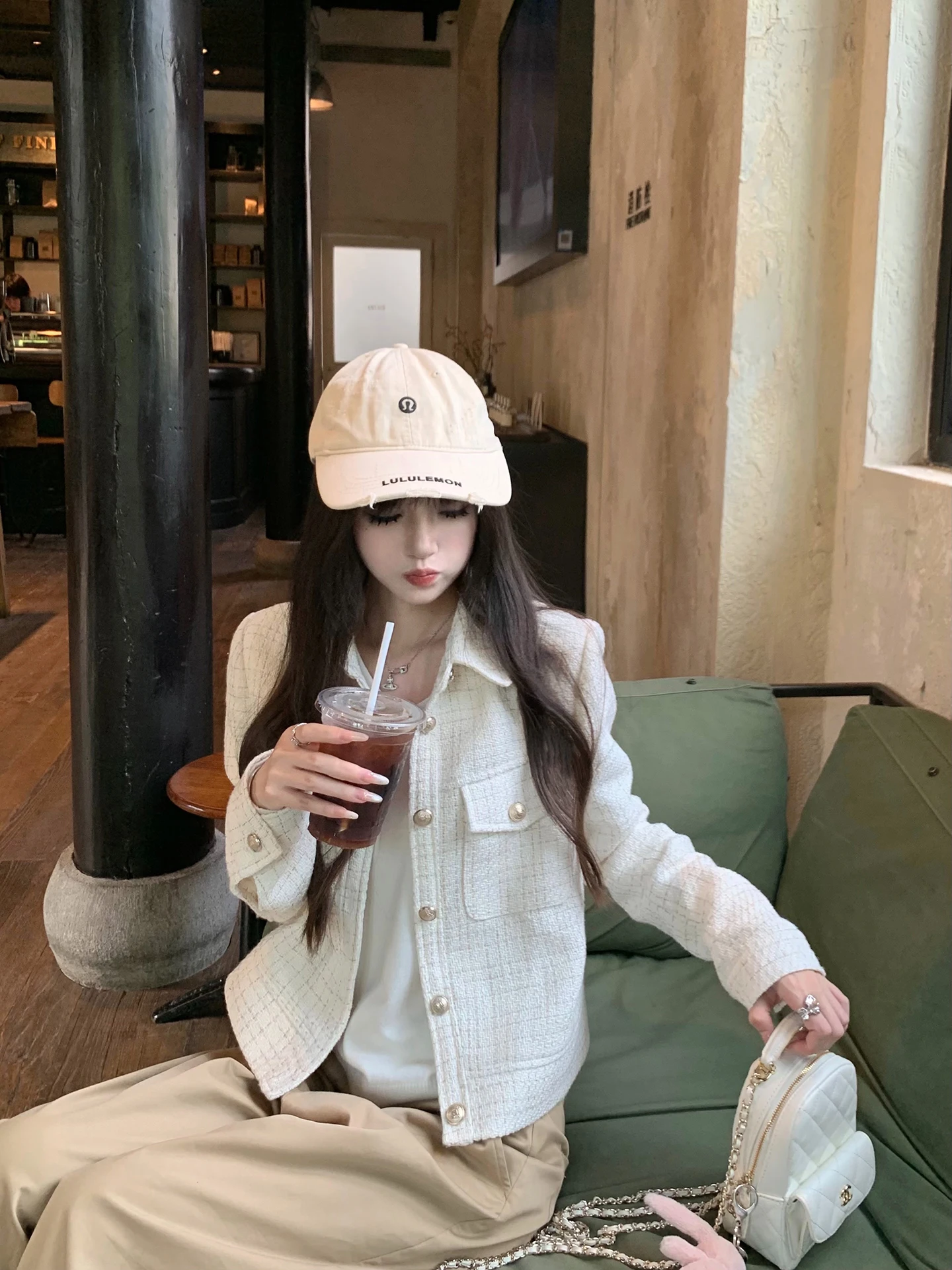 

Cuitcuit текстурированное бежевое повседневное женское джинсовое осеннее стеганое пальто высокого класса женское модное пальто из смеси полиэстера