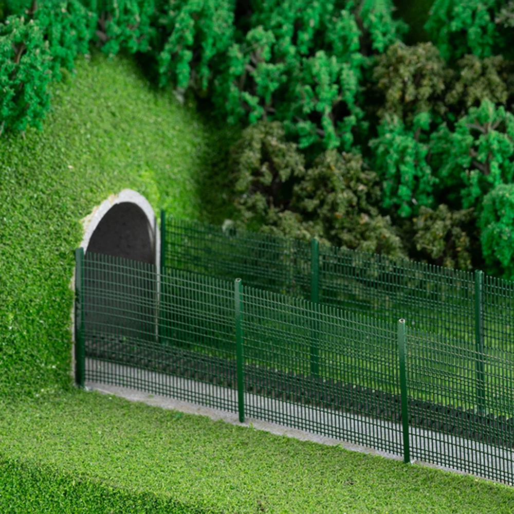 

1/2/4 Grid Model Wire Mesh Fence Chain Link Fence Security Fence For Model Train Railway Layout