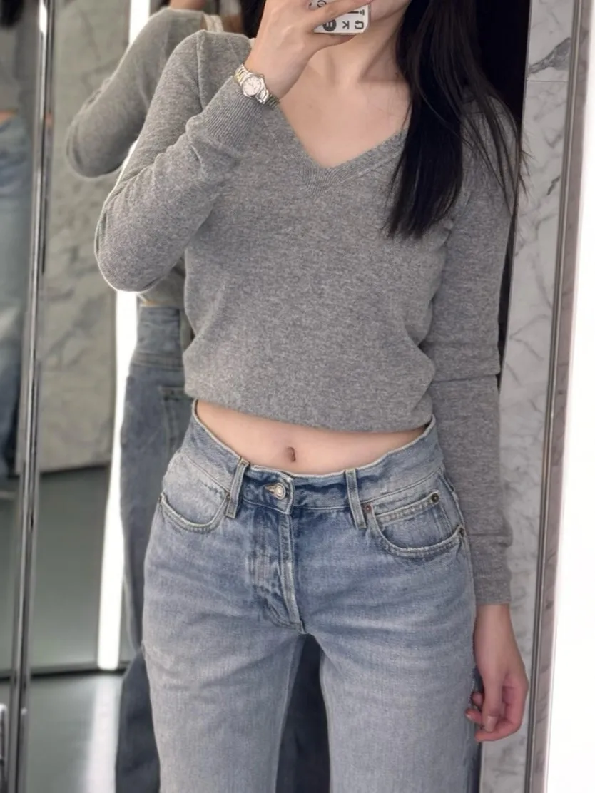 

Pure Cashmere Women Knitted Pullover Autumn Winter V-Neck Long Sleeve Fashion Female Sweater