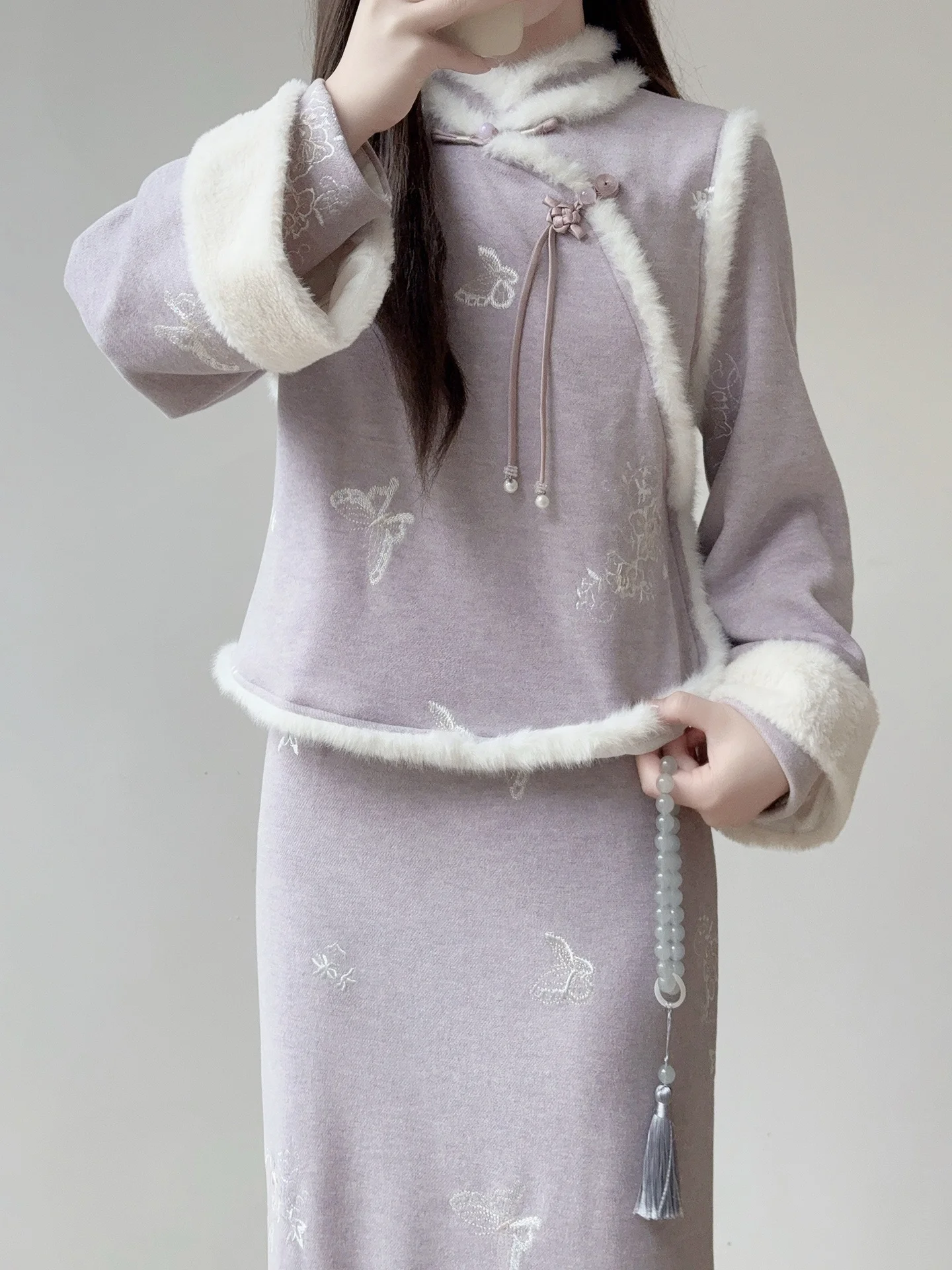 ting-yue-ling-new-chinese-sle-young-slim-fit-girl's-dr-national-sle-daily-vest-ele-long-sve-mid-length