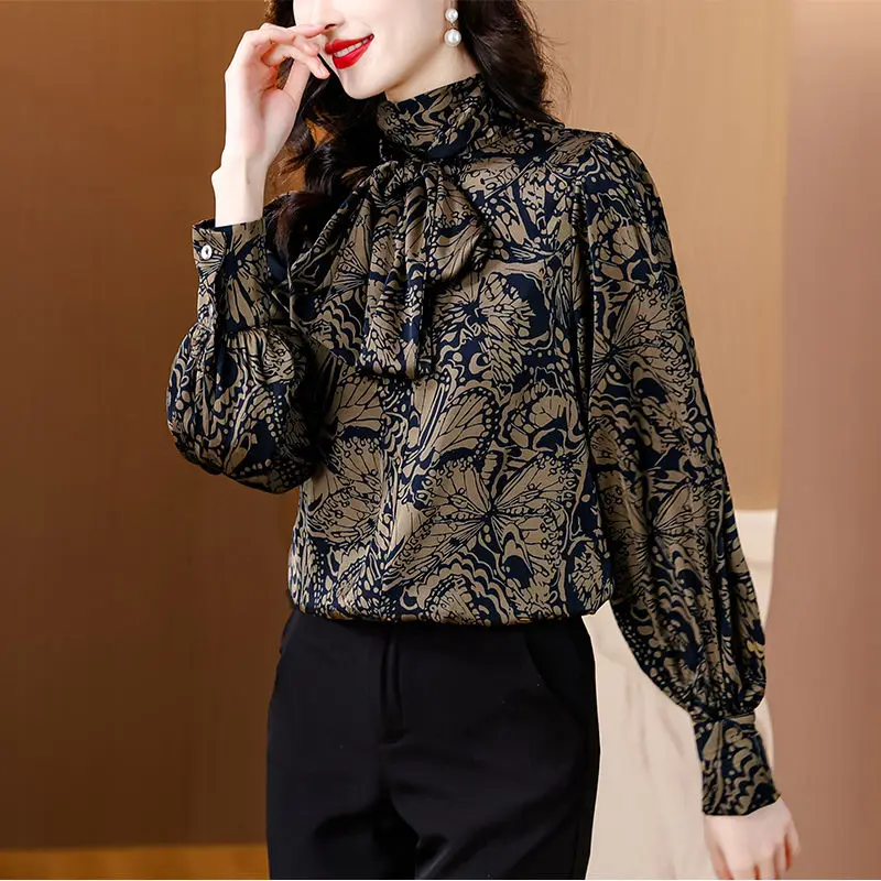 

Fashionable and Elegant Pullover Shirt for Women Spring 2025 New Temperament Top