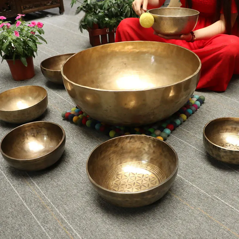 Handmade oversized singing primary color retro style big foot seal carving big bowl yoga meditation earth bowl