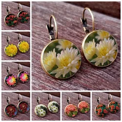 Yellow Daisy Flower Girl Stud Earrings Fashion France Earrings for Women Ear Hook Earrings chrysanthemum Glass Cabochon Earring