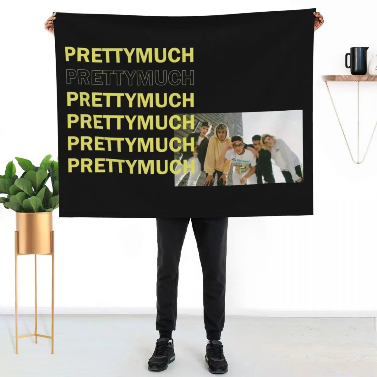 PRETTYMUCH Throw Blanket Long Lasting Soft Plush Blanket for Daily Use