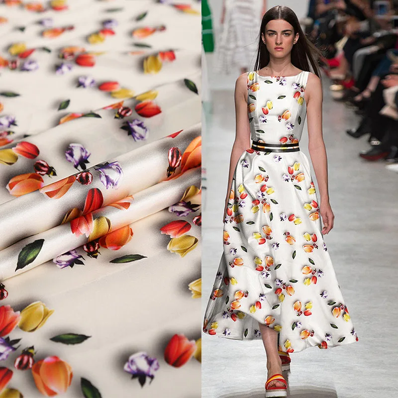 

Pure Natural Silk Fabric 19mm Digital Inkjet Printing Flowers Silk Cloth Fabrics 5% Elastic Silk Ssatin Clothing Material Telas