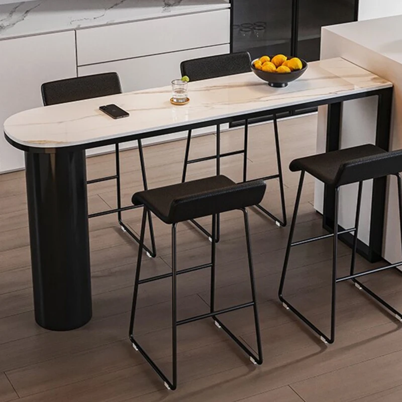 Рисунок 5 - Узкие квадратные белые барные столы