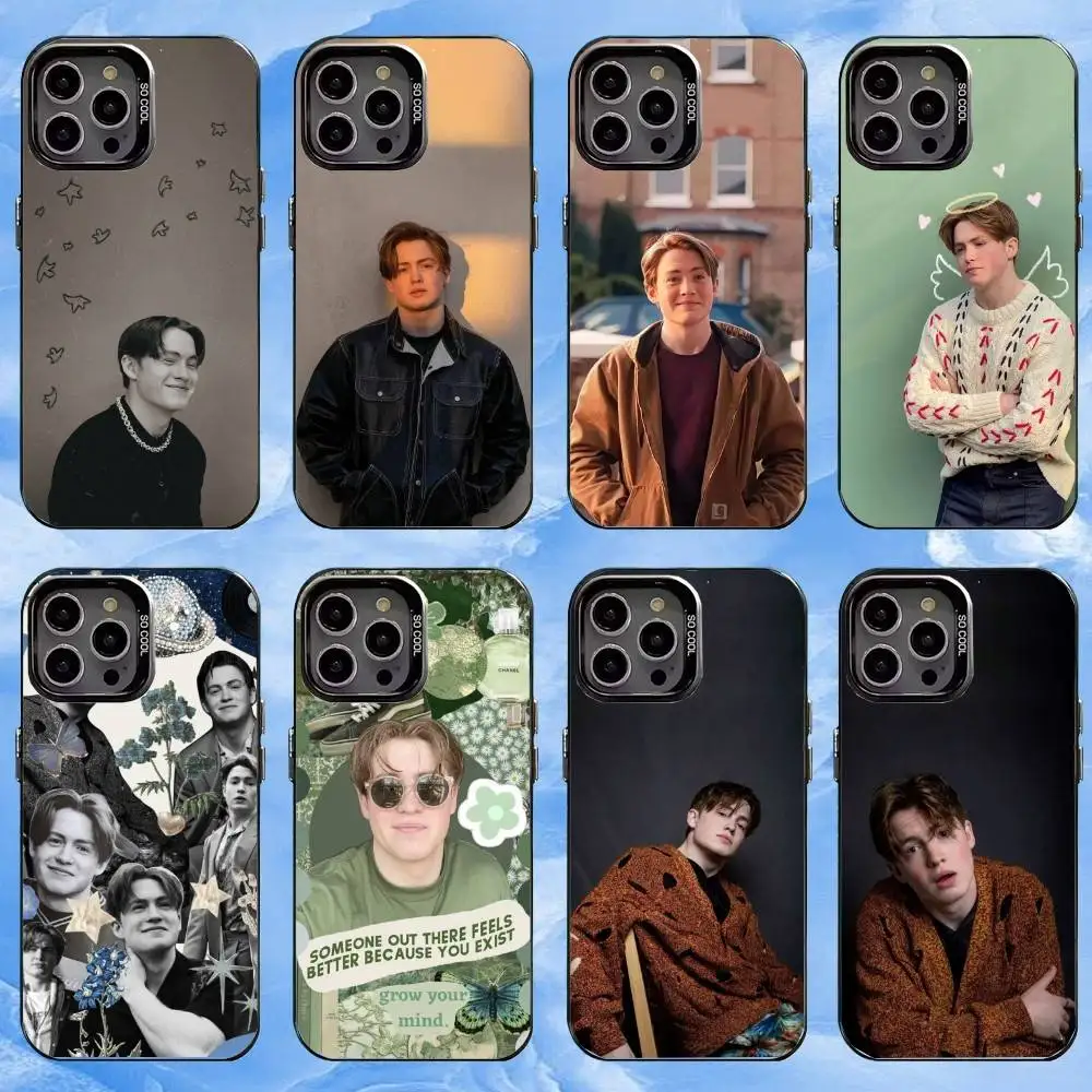 

Actor Kit-CONNOR-Cute Phone Case For iPhone17,16,15,14,13,12,11 Plus,Pro Max Black Candy silver phone case