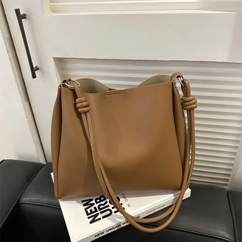 Fashion High-quality Female Crossbody Tote Bag Winter Trend New Luxury Brand Shoulder Bag Korean Version Women\'s Crossbody Bag