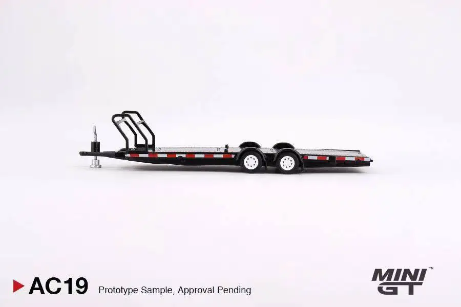 MINIGT Diecast Alloy 1:64 AC19Gulf Oil Silver Trailer Car Model Adult Classic Collection Static Display Boy Toys