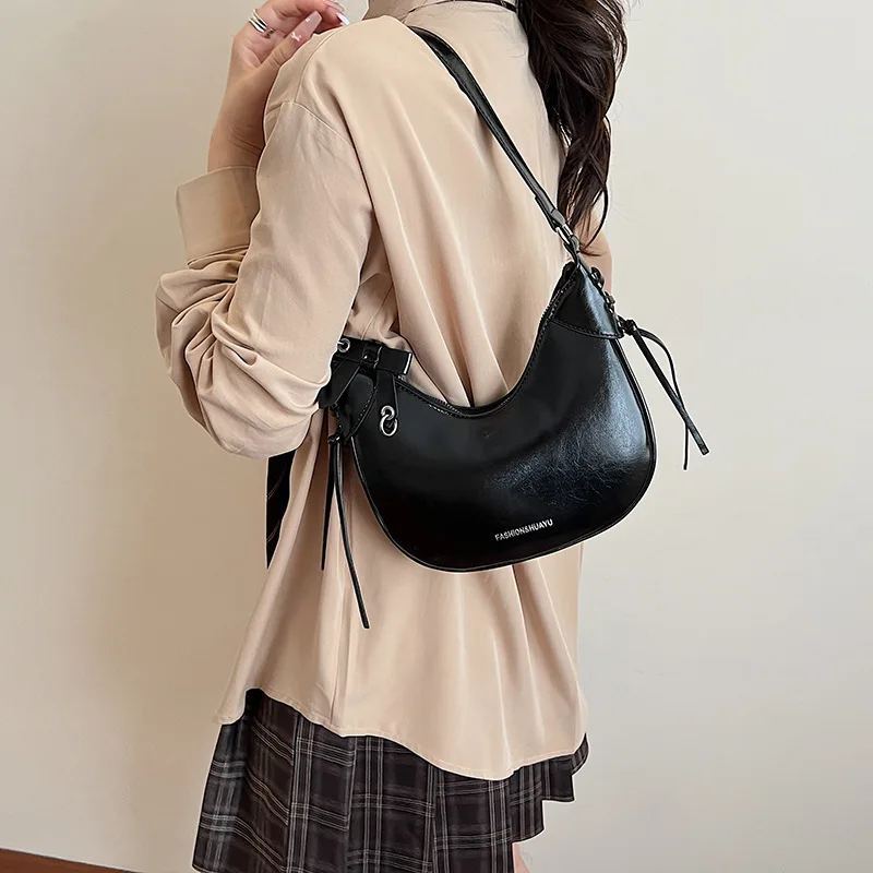 

2025 Summer Womens Underarm Bag Minimalist Chic Shoulder Purse Stylish Work Commute Handbag Small Crossbody Bag
