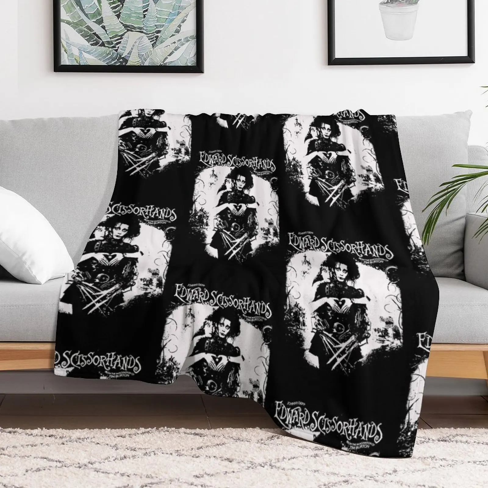 Edward Scissorhands Aesthetic Throw Blanket Cute Plaid Plush Blankets