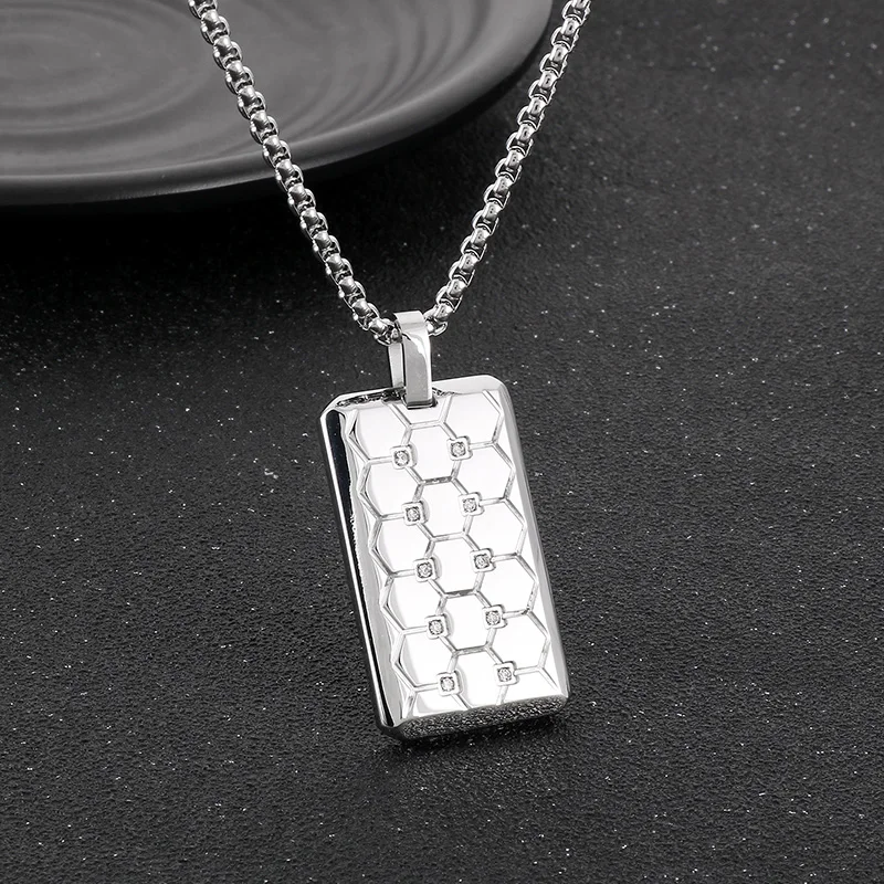 316L Stainless Steel Gold Color Bee Grid Pattern Crystal Rectangle Pendant Necklace For Men Hip Hop Square Dog Tag Jewelry Gift