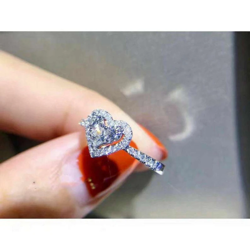 Personalized and Creative Love Zircon Tourism Souvenir Gift Heart shaped Ring