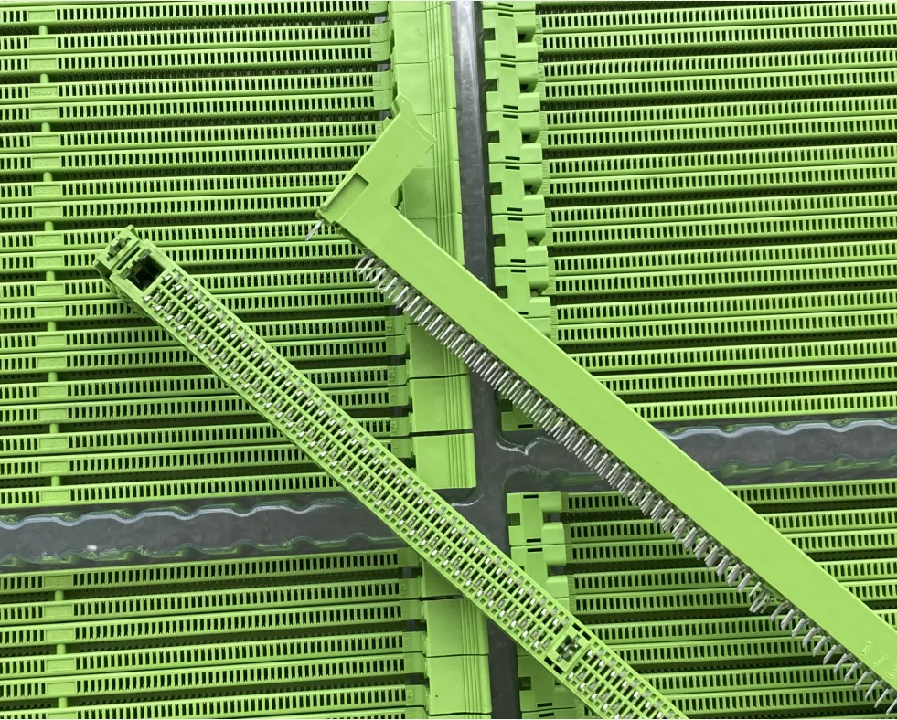 For desktop DDR3 3rd generation, memory slot DDR3 1.5V 240P memory slot, socket, single ear buckle