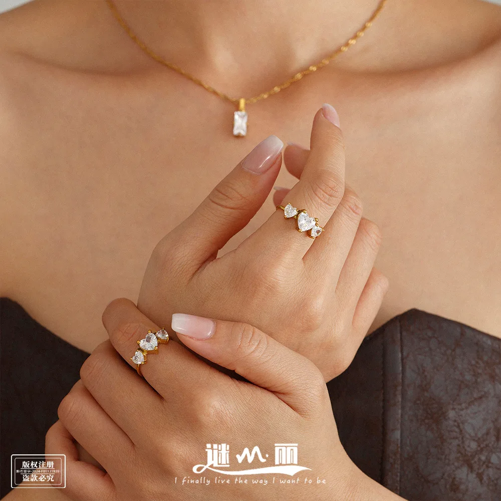 

Mili Stainless Steel Love Super Flash Zircon Ring Opening Adjustable Hand Jewelry Casual Sweet Heart Ring