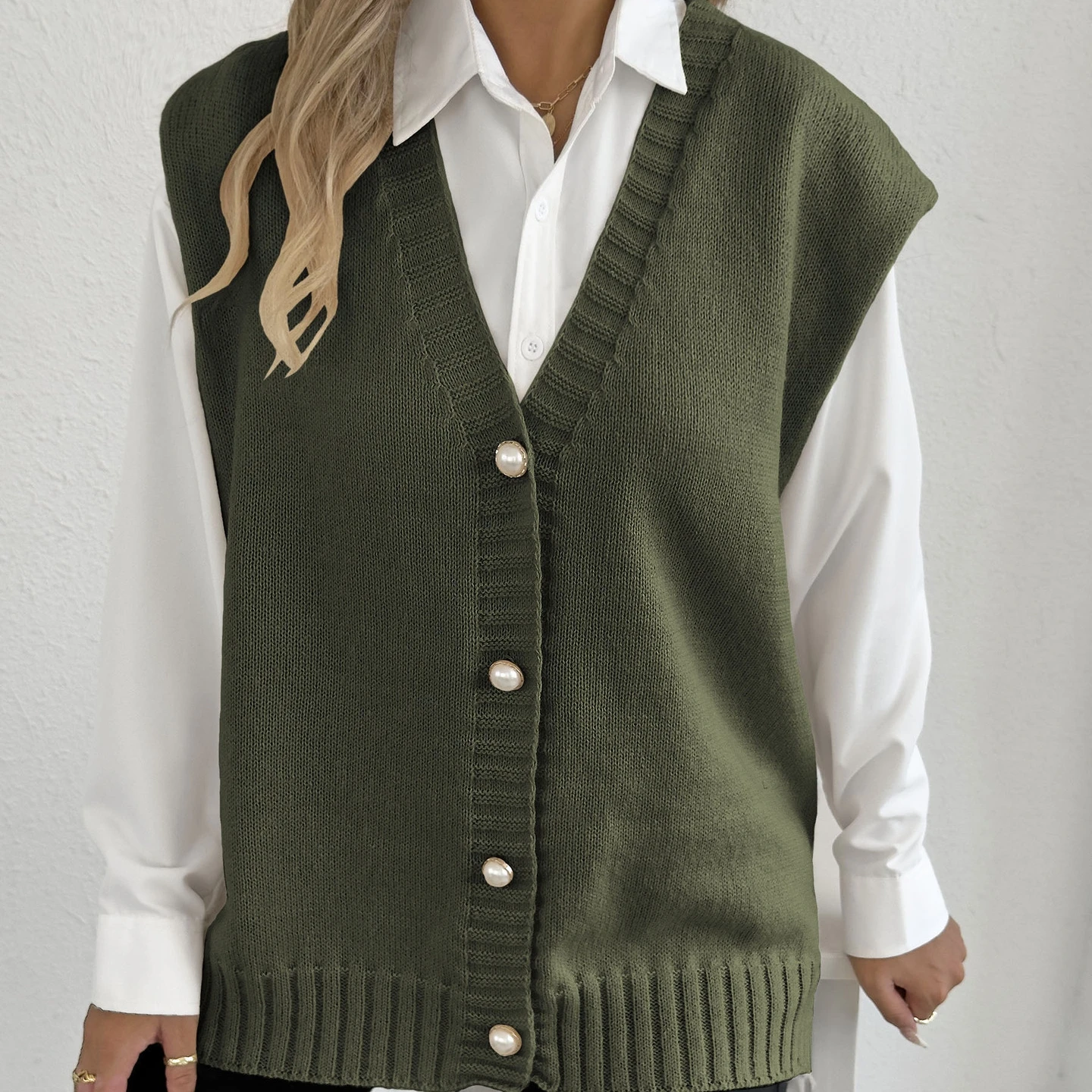 

Бежевый вязаный кардиган без рукавов для женщин с жемчужными пуговицами и ребристыми краями, летние жилеты для женщин, стильный легкий вес