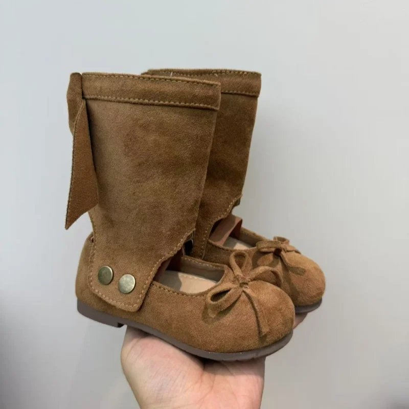 รองเท้าหนังลำลองเด็กผู้หญิงแฟชั่นสไตล์เกาหลี ฤดูใบไม้ร่วง 2025 พื้นนุ่มกันลื่น รองเท้าบูทเจ้าหญิงอเนกประสงค์