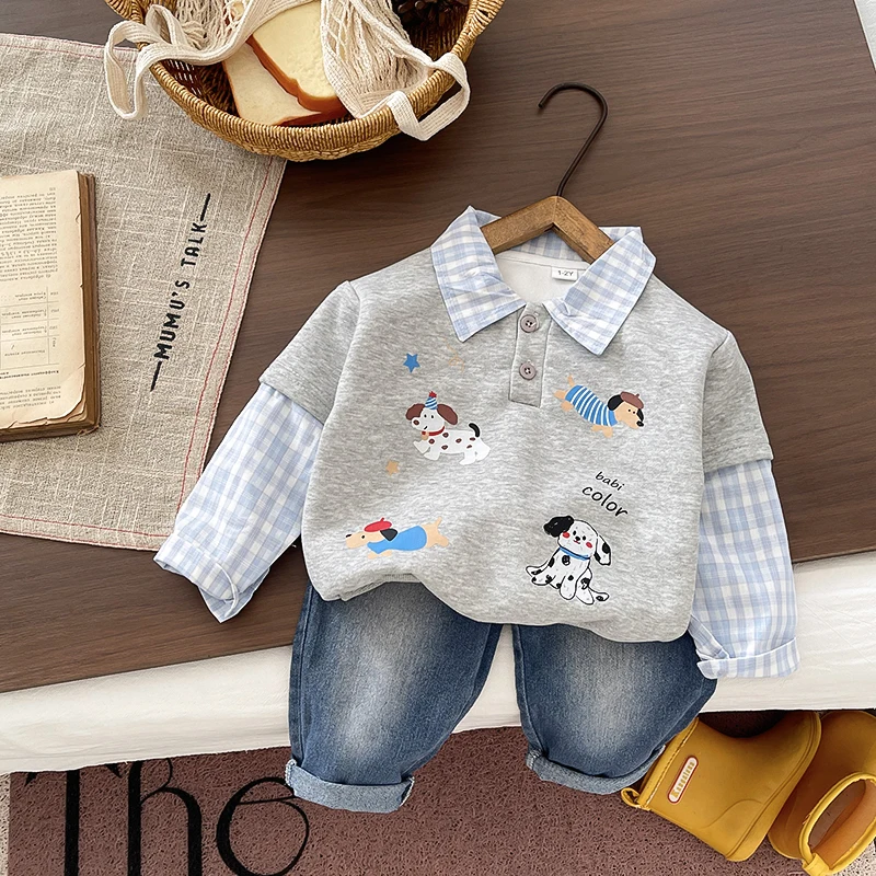 2-teiliges Kleidungsset für Jungen, künstlich zweiteiliger, kariertes Polo-Sweatshirt mit Cartoon-Hund-Aufdruck + Jeanshose mit elastischem Bund, Frühling – Detail 1