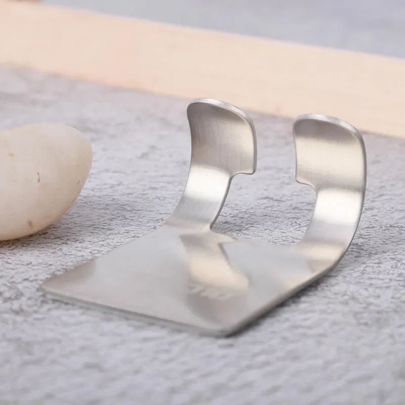 YAQI New Minimalism 1Pcs Razor Stainless Steel Holder Men Shaving Shaver Shelf Bathroom Razor Wall Storage Hook Kitchen Hang