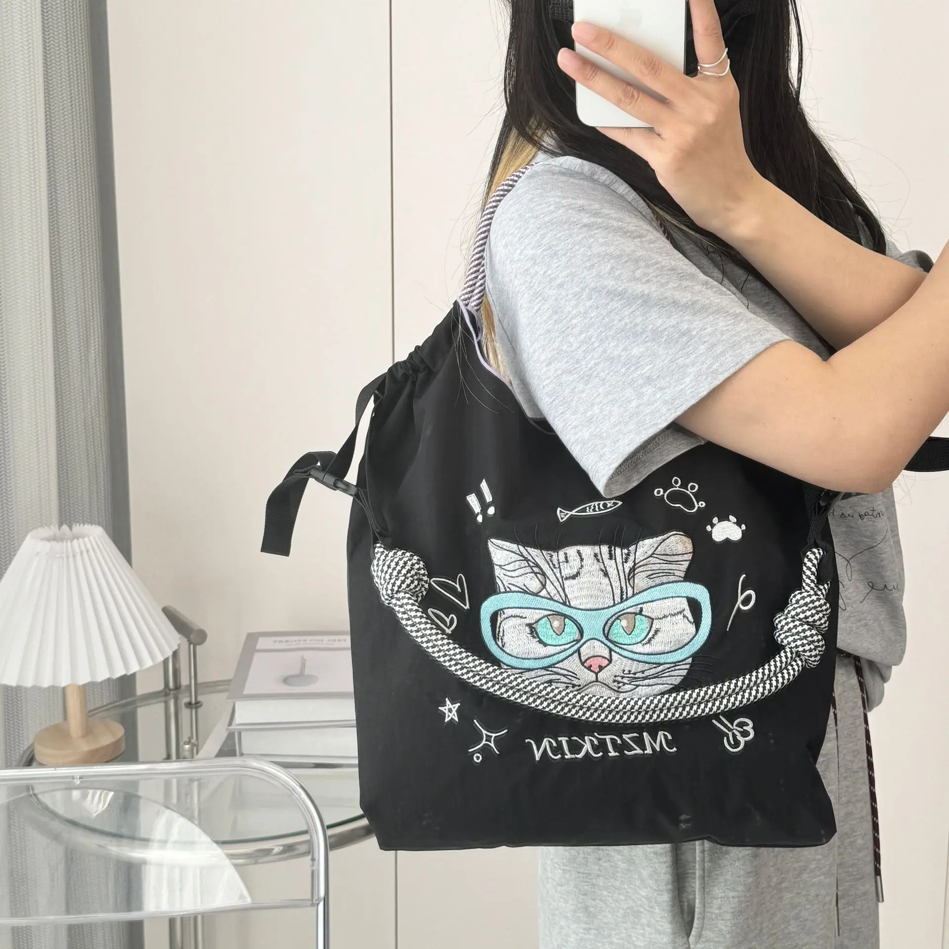 

Cute Cat Embroidery Eco Bags for Women Handbags Large Capacity Nylon Shoulder Bag Rope Handle Shopper Tote Bag Purses Female NEW