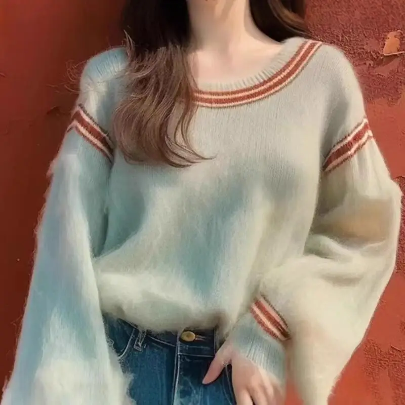 Hot 2026Autumn Winter New Women Lazy Style Knitted Sweater Fashion Loose Design Small Unique Beautiful Long Sleeve Sweater Tops