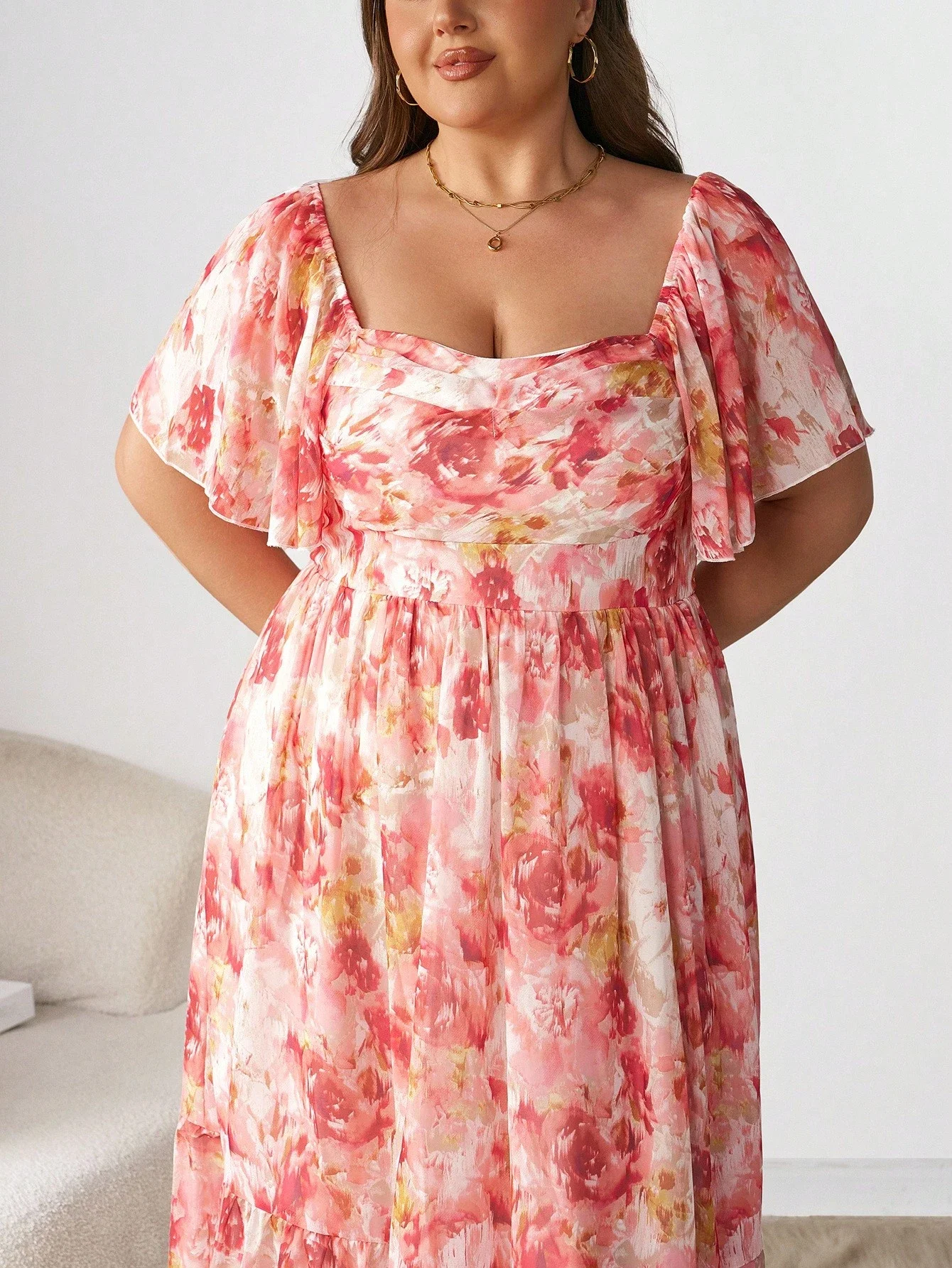 

Платье миди больших размеров в стиле бохо, винтажное, розовое, с цветочным принтом, из шифона, с квадратным вырезом, с рюшами и оборками по низу, для летнего пляжного отдыха