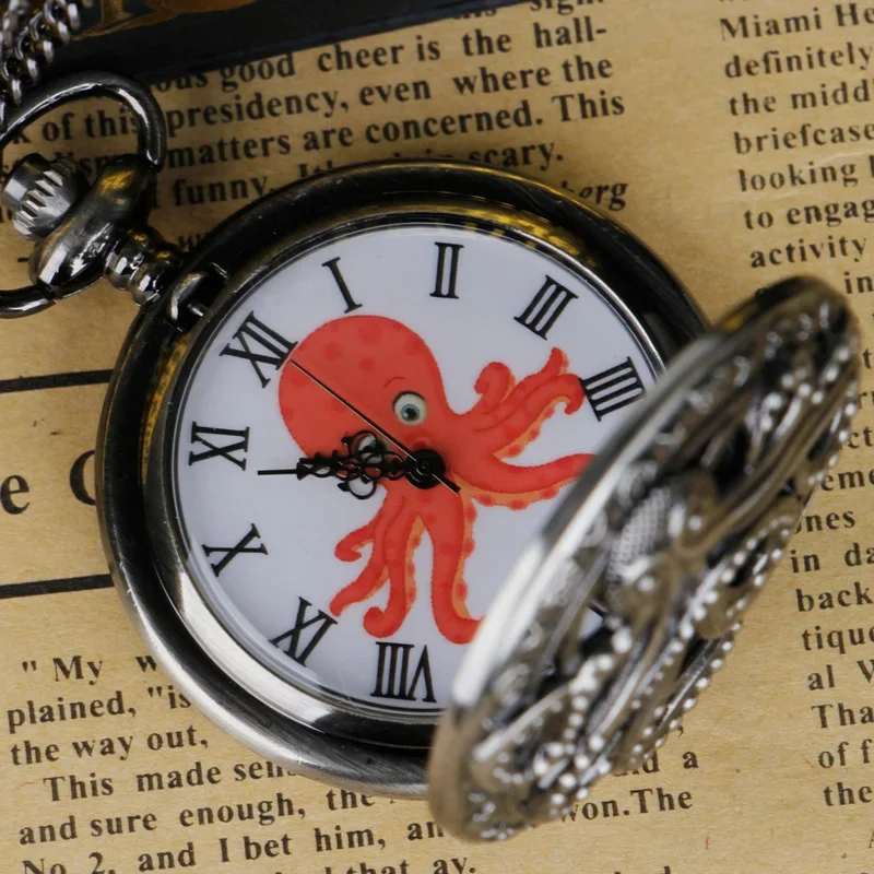 Hot Sale Black Octopus Hollow Carved Quartz Pocket Watch Color Dial Fashion Exquisite Pendant Necklace Chain