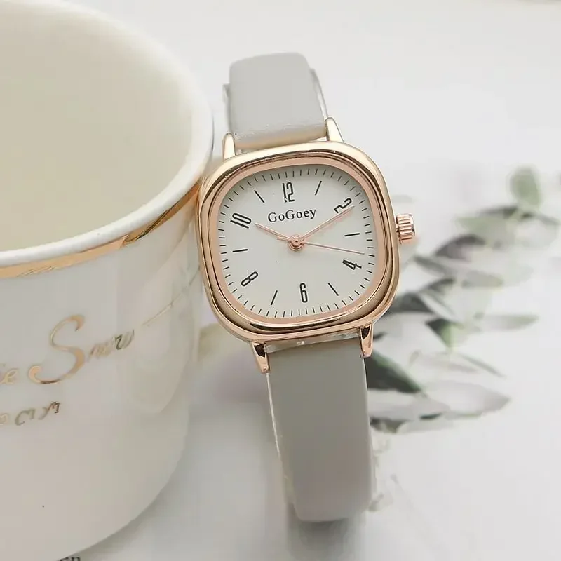 Casual Wrist Women Watches Retro Square Quartz Digital Mini Dial Leather Strap Fashionable Clock Waterproof Wristwatch for Women