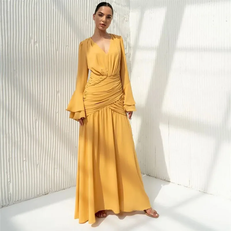 

Elegant Long Sleeve Yellow Chiffon Evening Dresses A-line V-Neck Pleated Floor Length Formal Occasion Prom Party Gowns