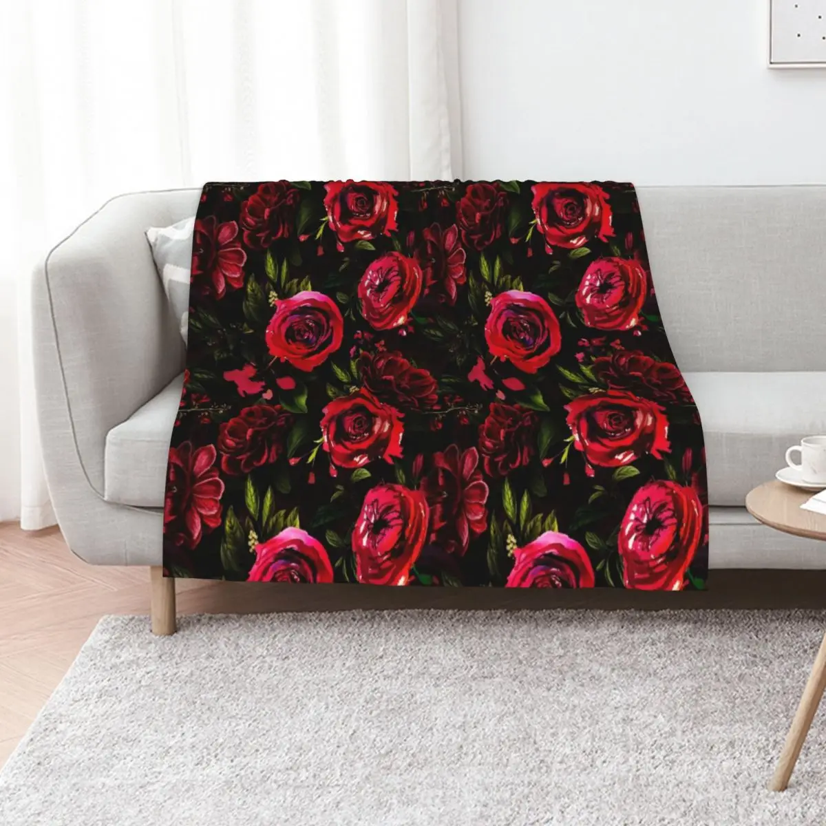 Dark Red Hand Drawn Watercolor RosesPattern Throw Blanket Moving Thins Sofas for babies Decoratives Decorative Sofa Blankets