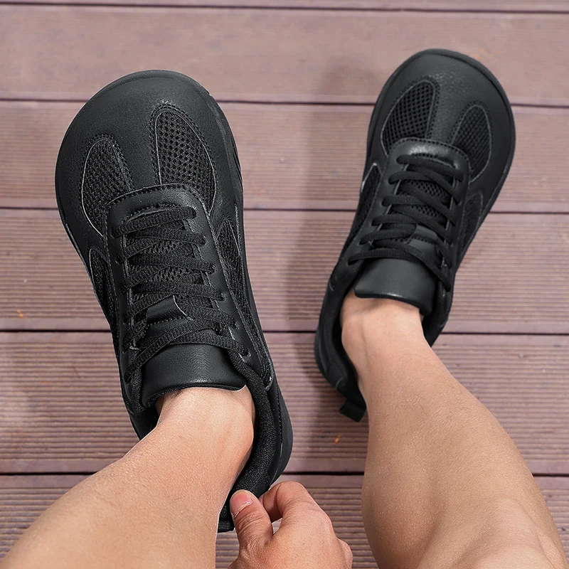 

High Quality Outdoor Sneakers Men Women Plus Size 36-48 Wide Toe Men's Walking Shoes Non-slip Barefoot Shoes Unisex Sports Shoes