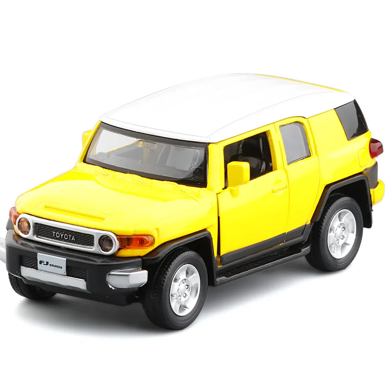 1/32 Toyota FJ Cruiser Toy Car Diecast Miniature SUV Sport Vehicle Model Pull Back Collection Doors Openable Gift for Boy Kid