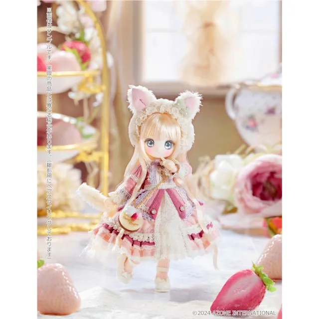 Azone 1/12Doll Primrose × SugarCups Sugar Lala Strawberry Milk Cat