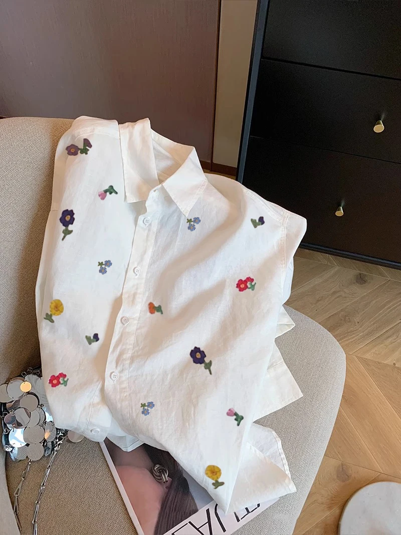 เสื้อผ้าผู้หญิงสไตล์เกาหลี ดีไซน์สร้างสรรค์ พิมพ์ลาย แขนยาว สีขาว สำหรับฤดูใบไม้ผลิและฤดูใบไม้ร่วง โดดเด่นไม่ซ้ำใคร สไตล์ลำลอง