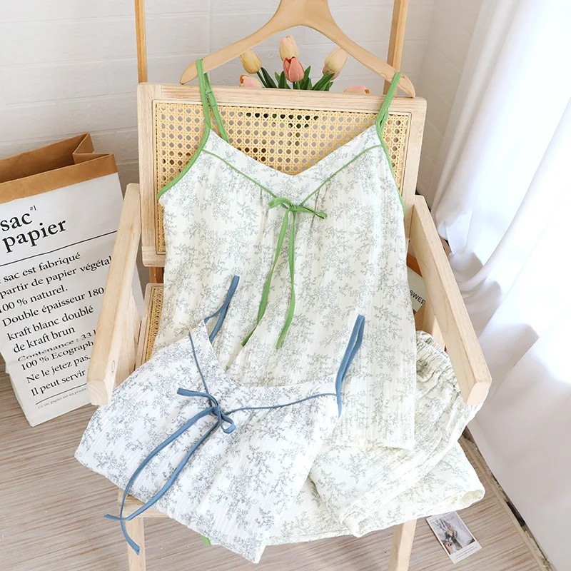

Ladies Sling Tops with Chest Pad and Long Pants 2 Pcs Pajamas Set for Ladies Summer Thin Cute and Sweet Floral Printed Clothes