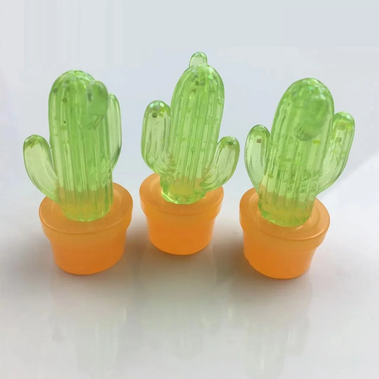 5pcs Cute Mini Luminous Succulent Cactus Plant Decor Ornament Miniature Car Dashboard Toys Landscape Dollhouse Decoration